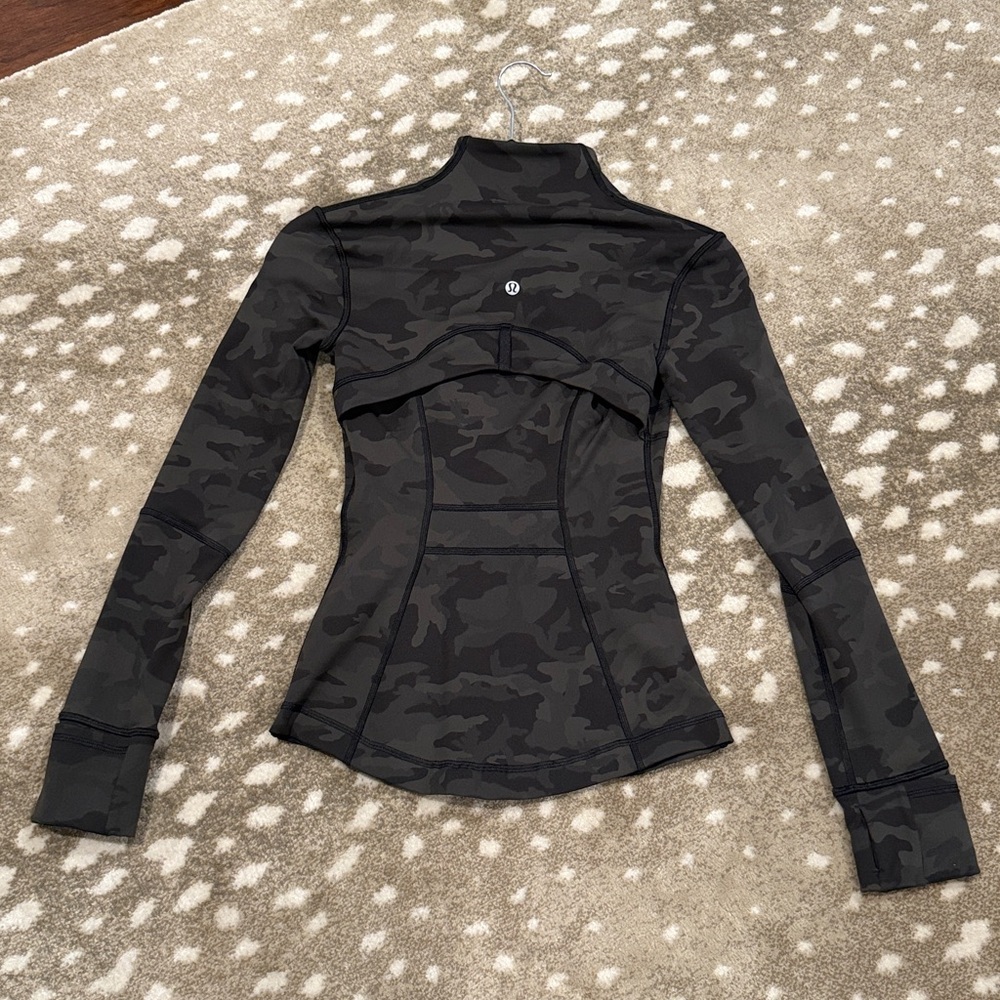 Lululemon Define Jacket Heritage 365 Camo Dark Olive Multi. Size 0 - Picture 9 of 12